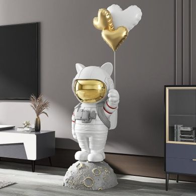 Balloon Cat Astronaut Life Size Statue