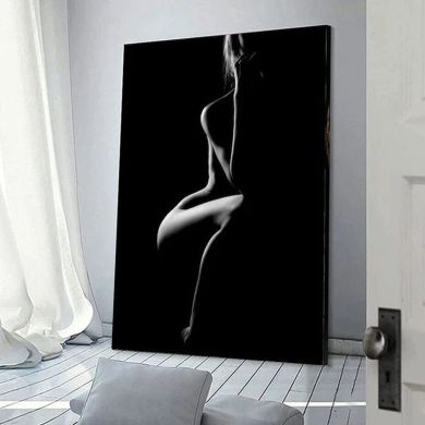 Erotic Nude Ladies & Panties - Image 5