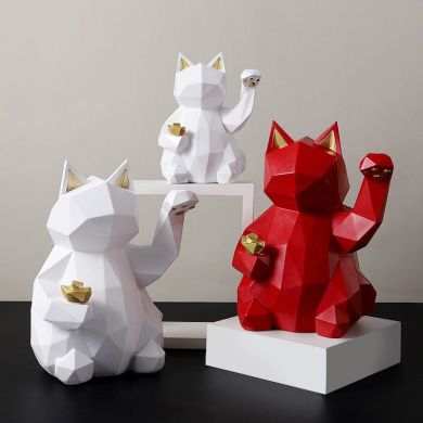 Lucky Cat Statue