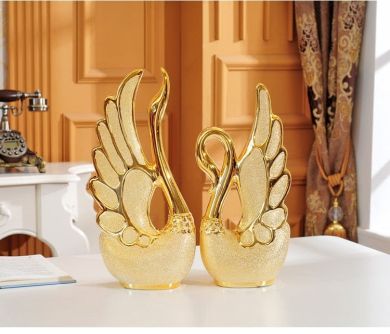 Golden Couple Swan