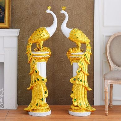 Luxury Peacock Pillar Sculpture