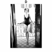 Daedalus Designs - Sexy Woman Palm Leaf Gallery Wall Canvas Art - Review