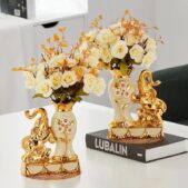 Daedalus Designs - Golden Elephant Ceramic Vase - Review