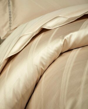 Daedalus Designs - Riven Silk Luxury Jacquard Duvet Cover Set - Review