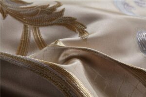 Daedalus Designs - Clausewitz Silk Luxury Royal Jacquard Duvet Cover Set - Review