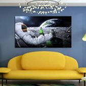 Daedalus Designs - Chill Astronaut Canvas Art - Review