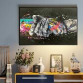 Daedalus Designs - Graffiti Hands Hold Tight Canvas Art - Review