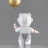 Daedalus Designs - Life-Size Balloon Head Astronaut Statue - Review