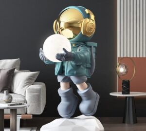 Daedalus Designs - Life-Size Floating Astronaut Holding Moon Statue - Review