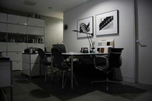 Click to view full screen Eames Aluminum Group Office Chair - Customer Review Image