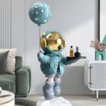 Large Size Moon Balloon Astronaut Statue
