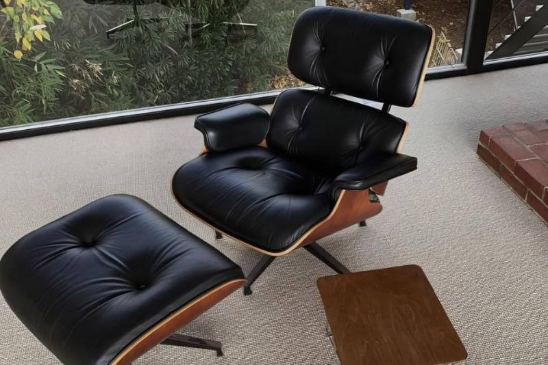 Eames Lounge Chair with Ottoman by Daedalus Designs