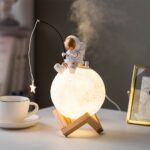Astronaut Humidifier