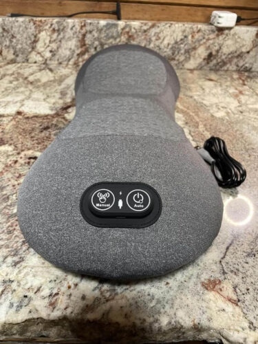 Click to view full screen Daedalus 3-in-1 Lumbar Pillow Massager Customer Photo