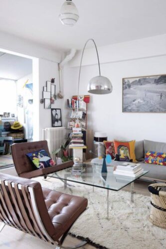 Barcelona Chair and Ottoman Replica | Mies van der Rohe Design photo review
