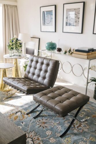 Barcelona Chair and Ottoman Replica | Mies van der Rohe Design photo review
