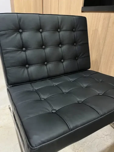 Barcelona Chair and Ottoman Replica | Mies van der Rohe Design photo review